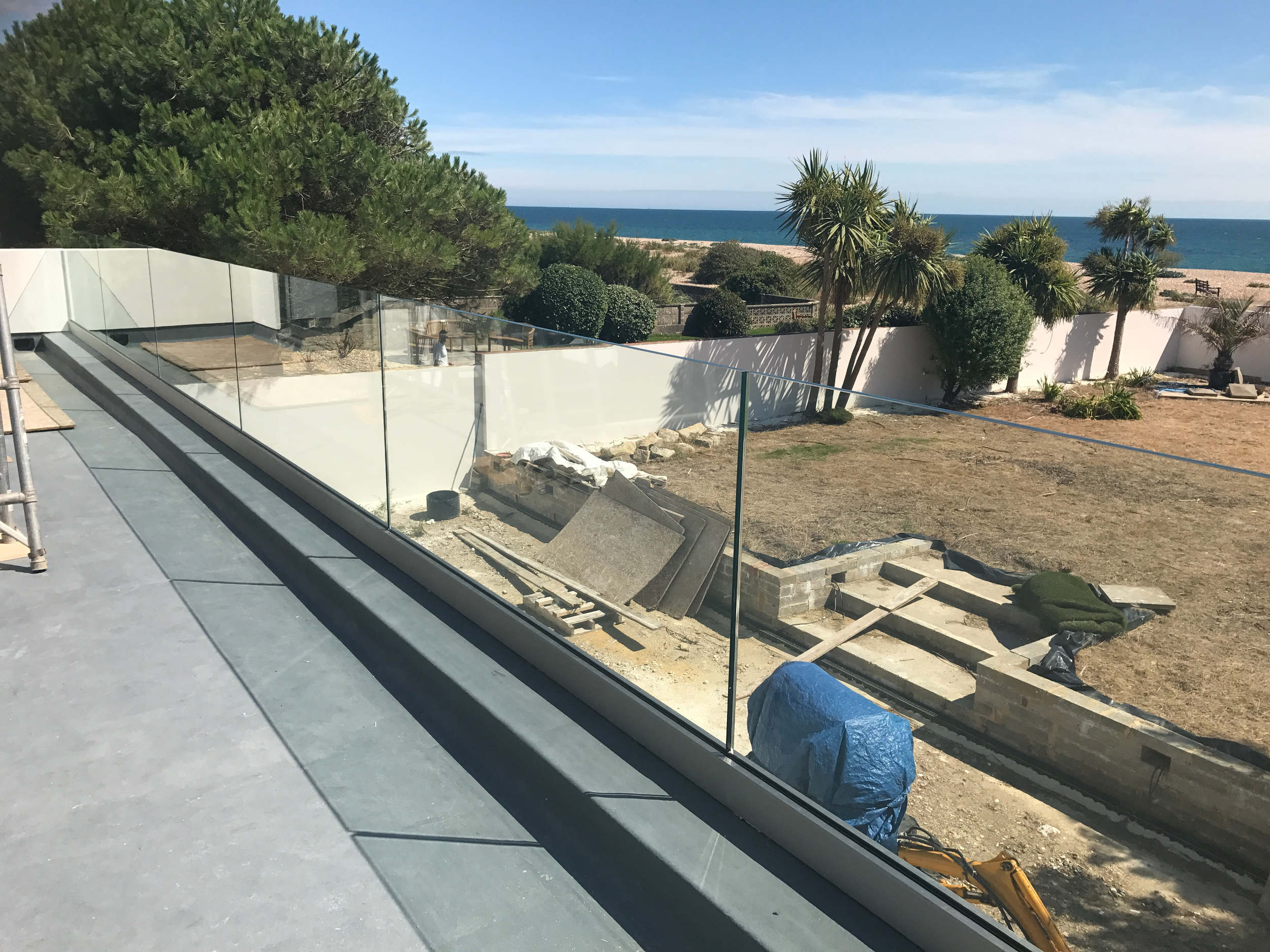 Glass services in Littlehampton